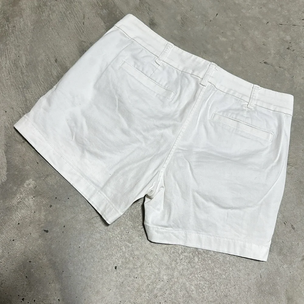 J Crew‎ White Cotton Chino Shorts Size 4 / Box 8-26